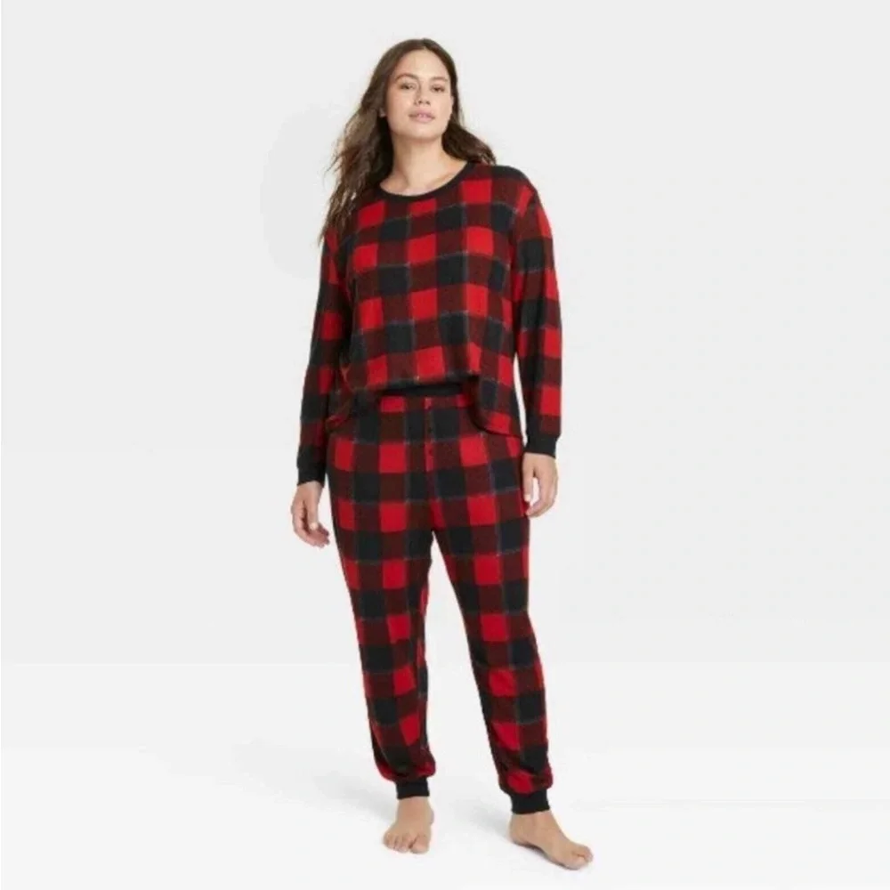 NWT Stars Above Thermal Buffalo Check Crewneck Jogger Pajama Set - Picture 1 of 7